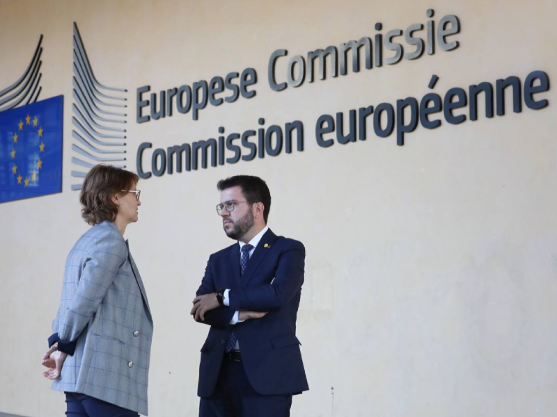 El president Aragonès i la consellera Serret davant la comissió europea