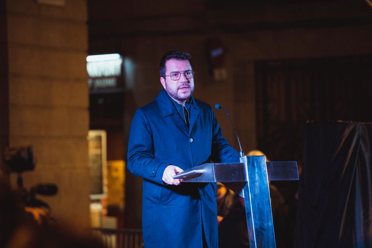 El president Aragonès durant la seva intervenció a la festa del Hannukà (foto: Arnau Carbonell)