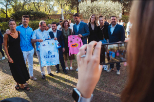 El president Aragonès i la secretària general de l'Esport durant l'acte de reconeixement als èxits esportius (foto: Arnau Carbonell)