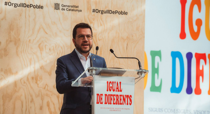 El president Aragonès a l'acte institucional que commemora el Dia Internacional de l'Orgull per a l'Alliberament LGBTI+ a l'Espluga de Francolí (Fotografia: Arnau Carbonell)