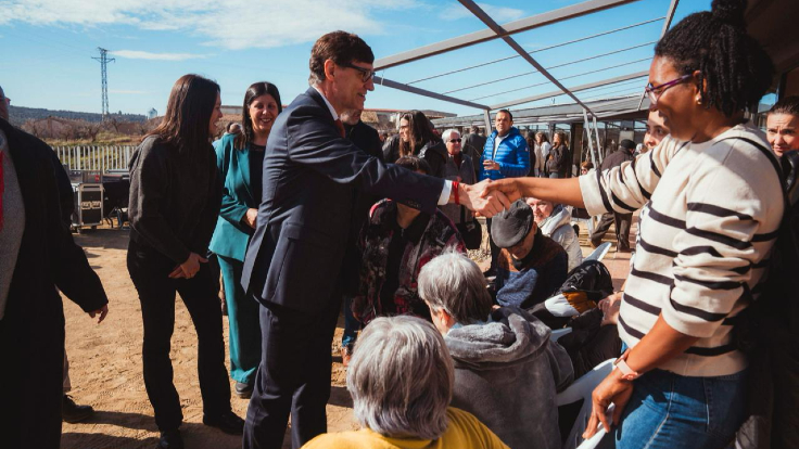 El president Illa ha inaugurat l'Espai comunitari La Bassa